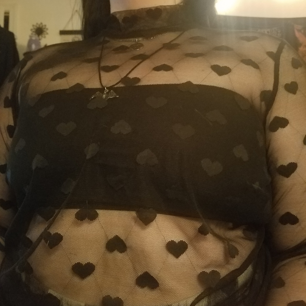 mesh heart top